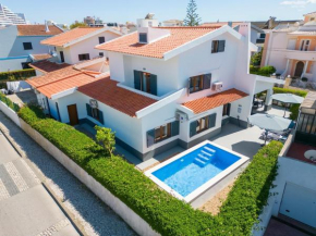 Modern 6 Bedroom Villa